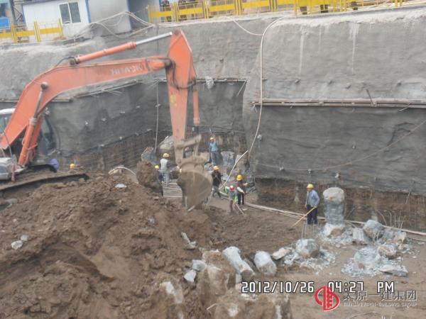 太原市第三人民醫(yī)院門診樓施工簡報2012年08期